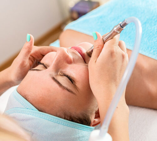 The-Radiance-Clinic-Services-Super-OxyGeneoX-Facial-Image